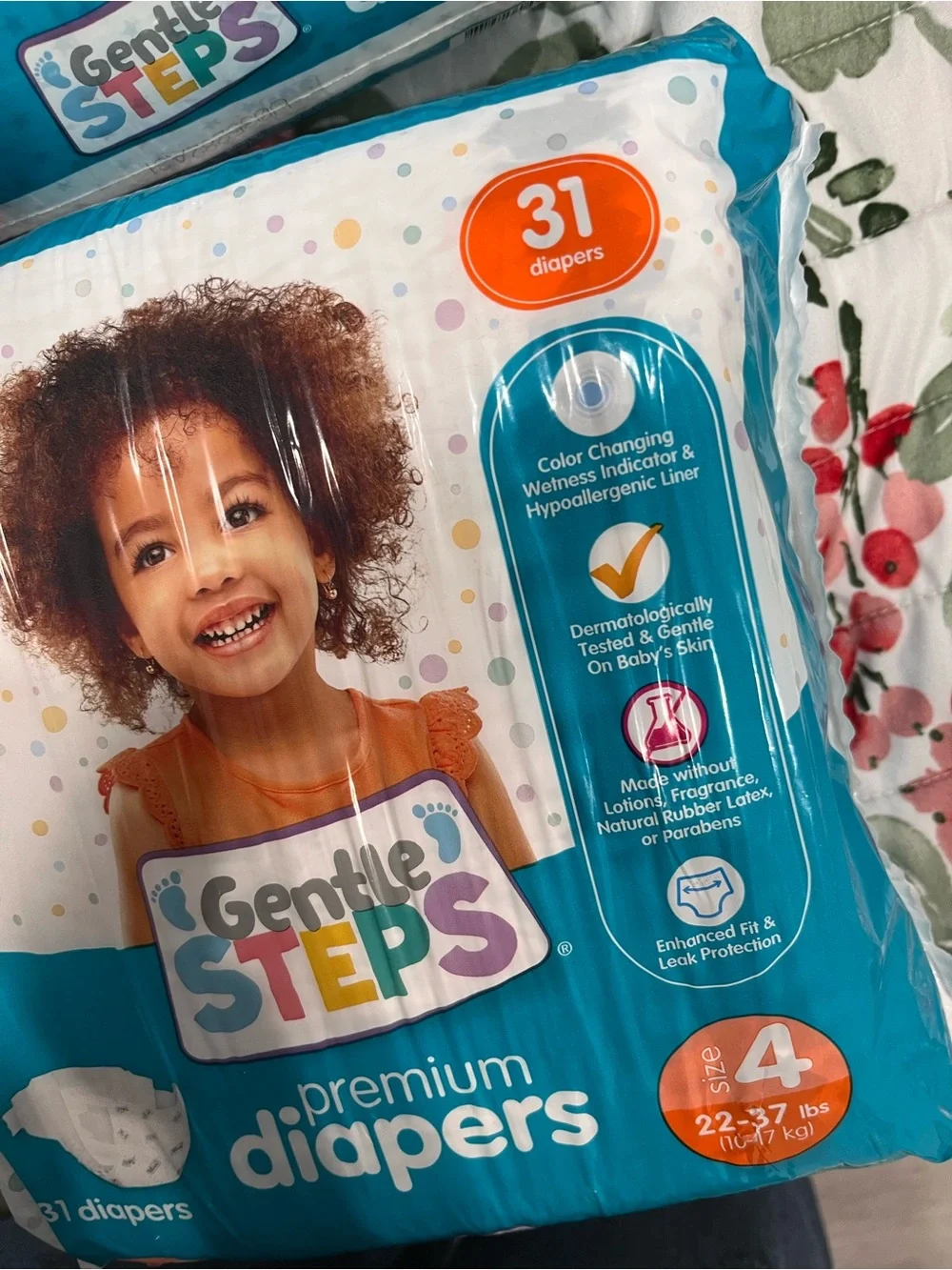 2X Gentle Steps Premium Diapers Size 4 - Teal & White (31 ct)